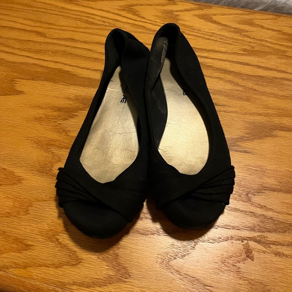 Black Suede Flats with Bow Size 10